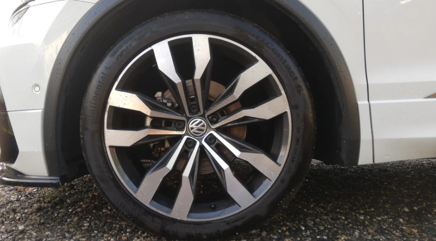 Volkswagen Tiguan II R-Line 2.0 TDI 150 DSG7