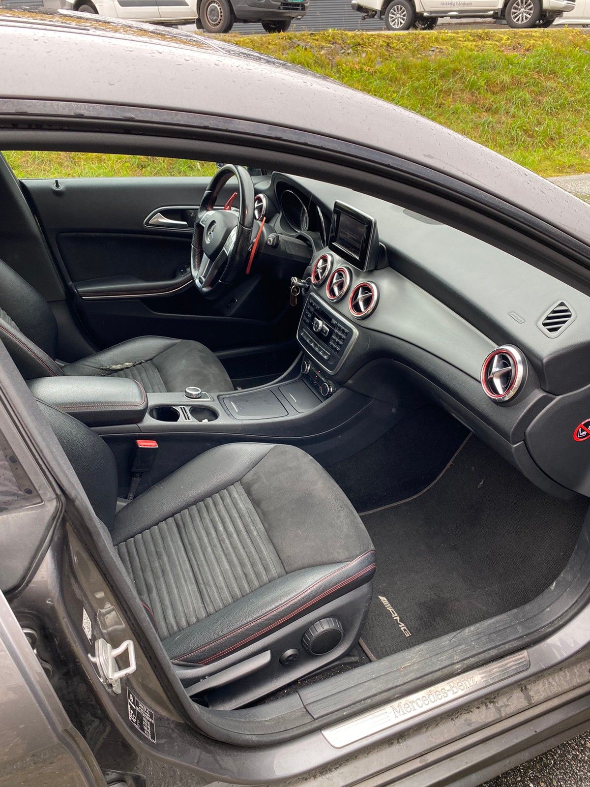 Mercedes-Benz CLA 180 1.6 122 ch 7G-DCT Pack AMG