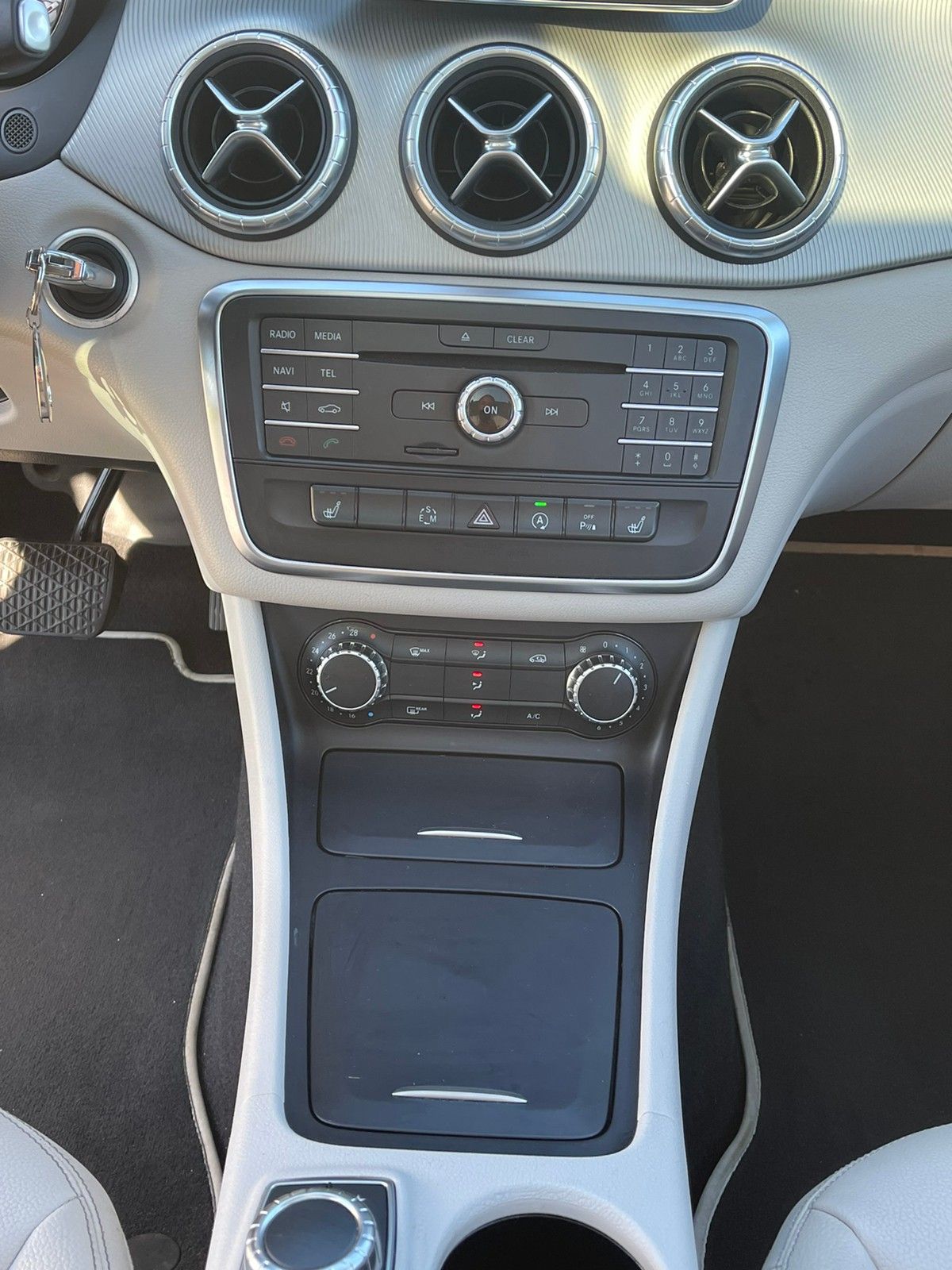 Mercedes-Benz CLA 180 1.6 122 ch 7G-DCT