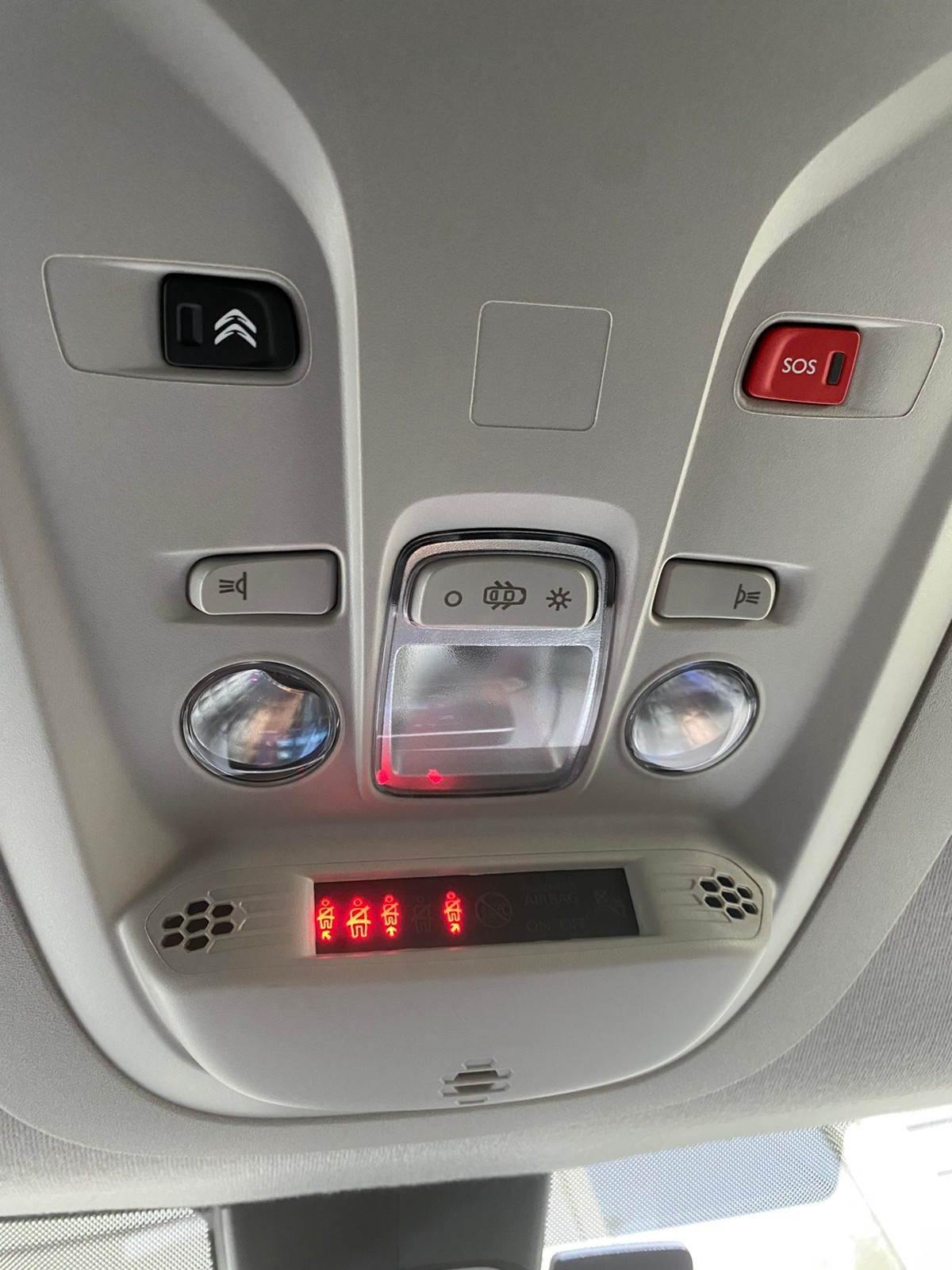 Citroën ë-Berlingo XL 7 places – Électrique 136 ch Autonomie (WLTP): 265 km