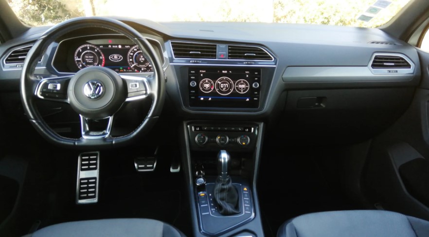 Volkswagen Tiguan II R-Line 2.0 TDI 150 DSG7