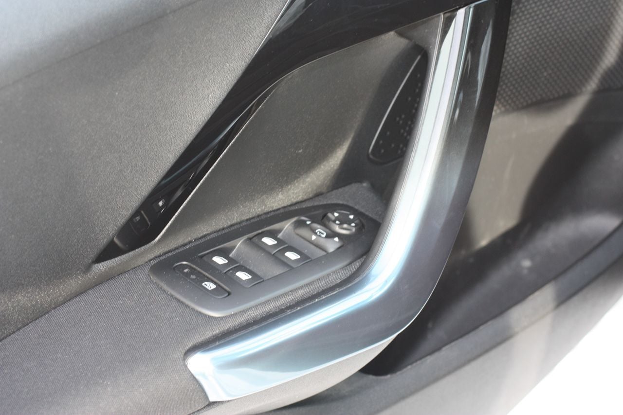 Peugeot 208 Allure 1.4 HDi 68ch