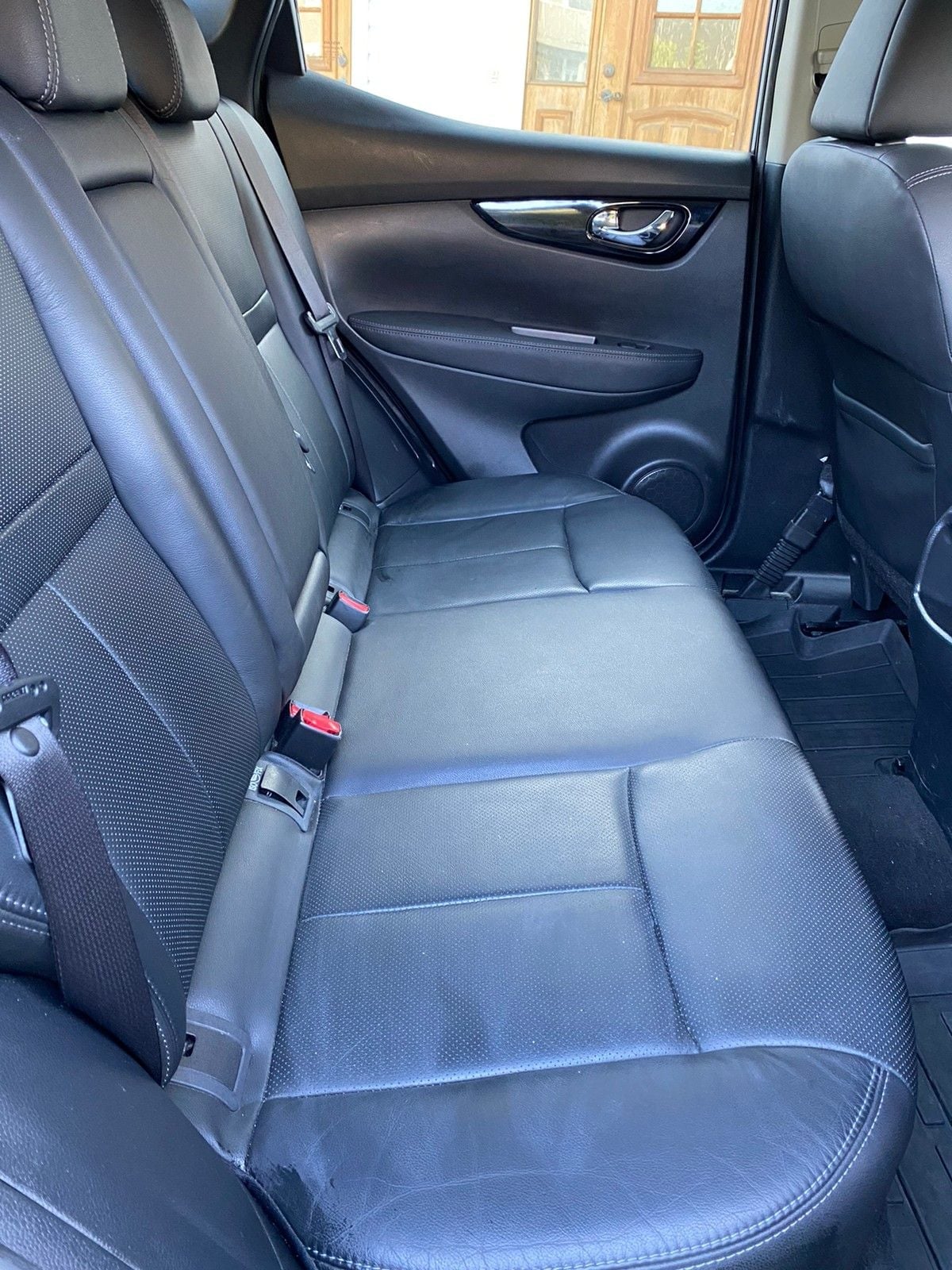 Nissan Qashqai II 1.5 dCi 110 Tekna – Caméra 360° – Toit panoramique