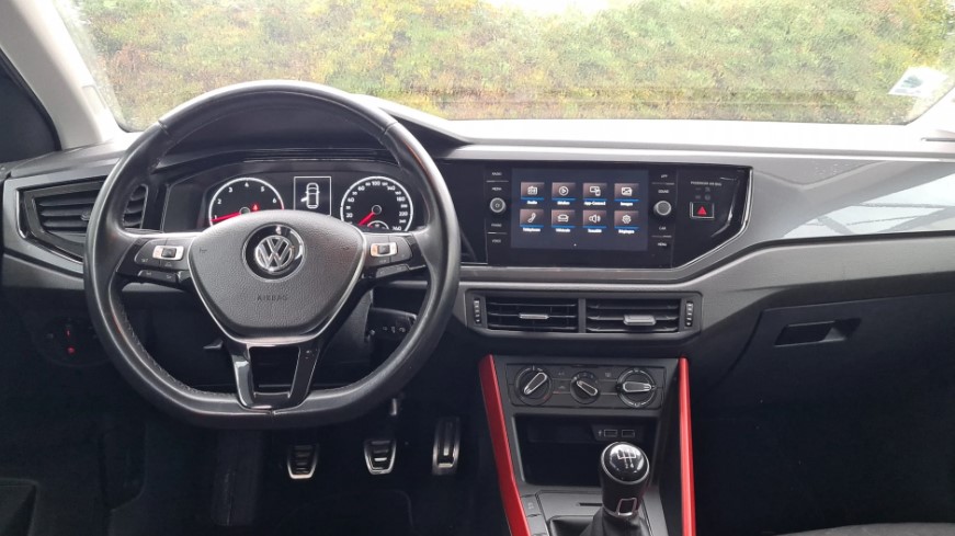 Volkswagen Polo VI Connect 1.0 MPI 65 65 ch