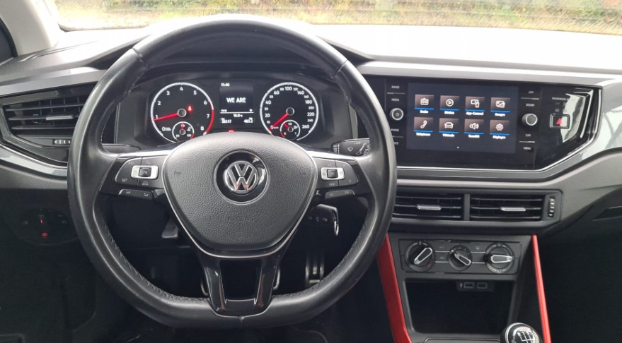 Volkswagen Polo VI Connect 1.0 MPI 65 65 ch