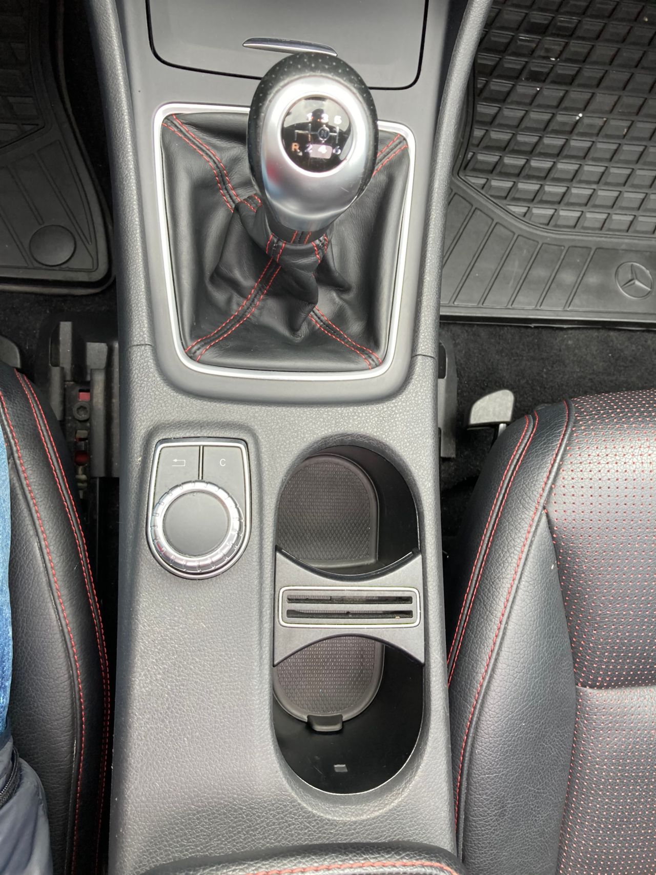 Mercedes-Benz CLA 180 1.6 122 ch AMG