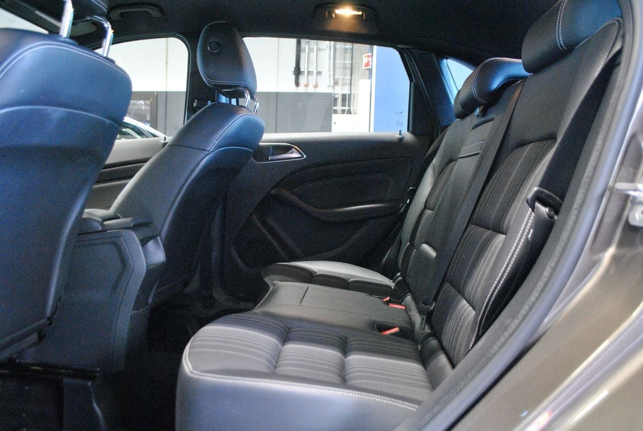 Mercedes-Benz Classe B 180 CDI BlueEFFICIENCY – 1.8 Diesel 109 ch