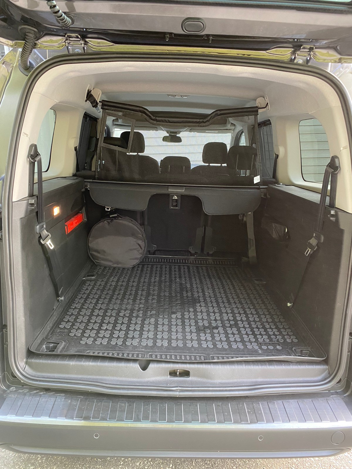 Citroën ë-Berlingo XL 7 places – Électrique 136 ch Autonomie (WLTP): 265 km