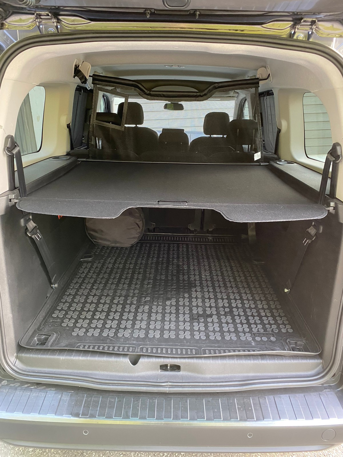 Citroën ë-Berlingo XL 7 places – Électrique 136 ch Autonomie (WLTP): 265 km